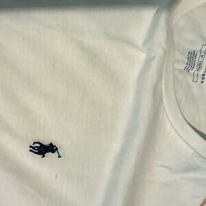White tee shirt with dark blue polo horse